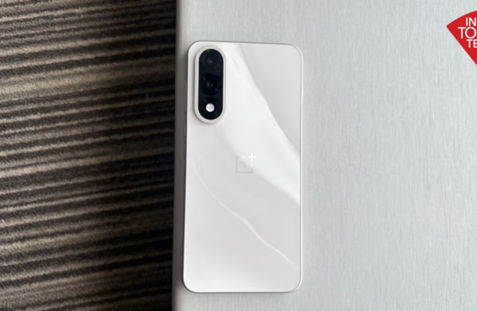 OnePlus Nord 5 available with limited time diwali discount